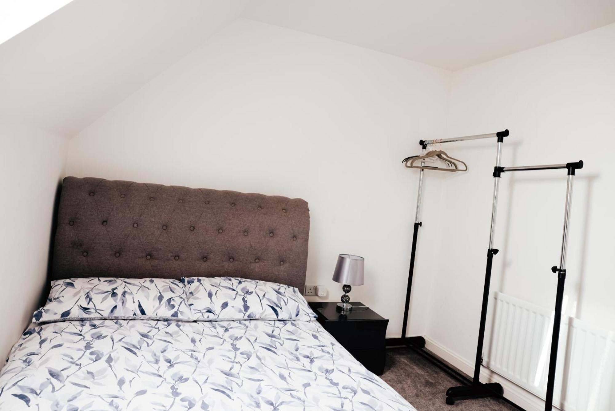 Stunning Two-Bedroom Apartment At A3Ree, Free Parking, Near Cribbs Causeway Mall Bristol Ngoại thất bức ảnh
